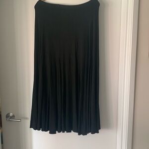 Karen Kane, Women’s back skirt